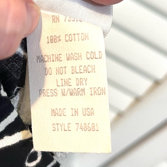 Ivy Jane Spaghetti Strap Dress - Picture 9 of 13